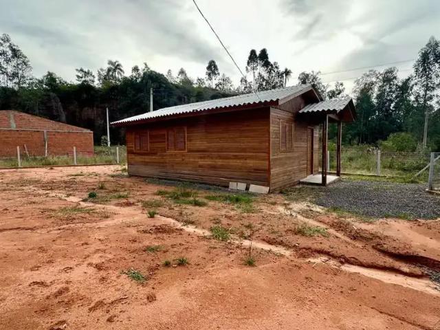Casa / Sobrado para Locação em Montenegro/RS Alfama 2 Quartos