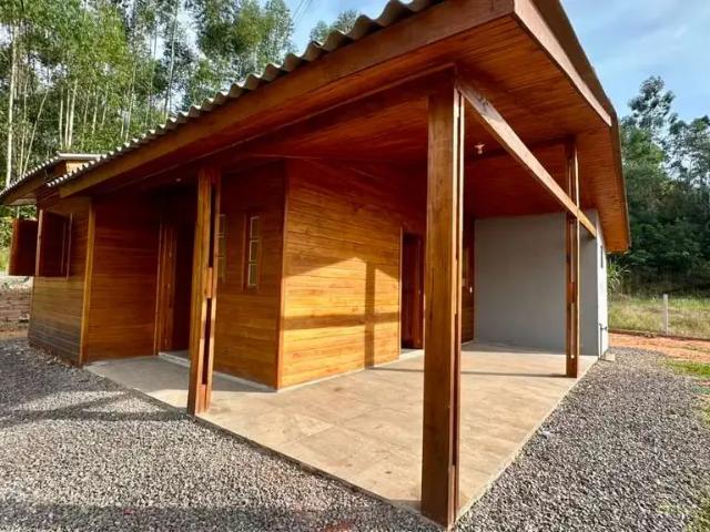 Casa / Sobrado para Locação em Montenegro/RS Alfama 3 Quartos