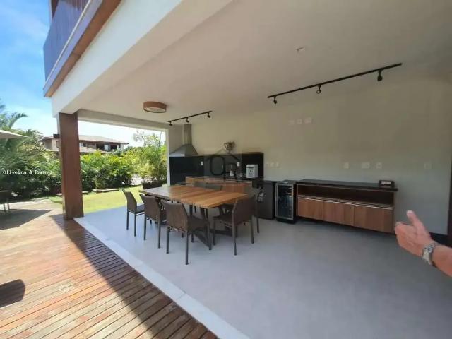 Casa / Sobrado para Locação em Mata de São João/BA Praia do Forte 5 Quartos