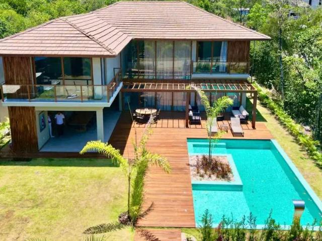 Casa / Sobrado para Locação em Mata de São João/BA Praia do Forte 7 Quartos