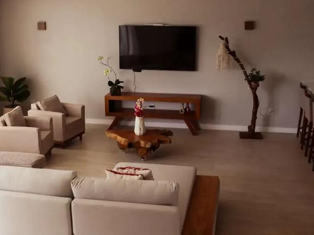 Casa / Sobrado para Locação em Mata de São João/BA Praia do Forte 7 Quartos