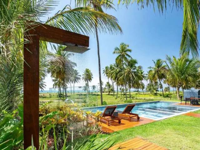 Casa / Sobrado para Locação em Mata de São João/BA Praia do Forte 9 Quartos