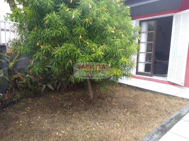 Casa / Sobrado para Locação em Matinhos/PR Centro 3 Quartos