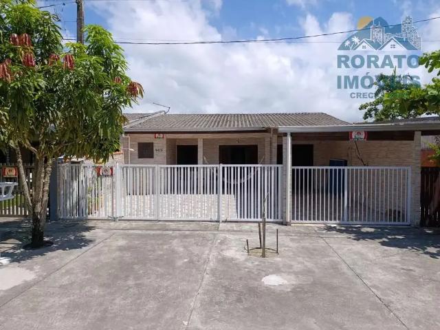 Casa / Sobrado para Locação em Matinhos/PR Riviera 3 Quartos