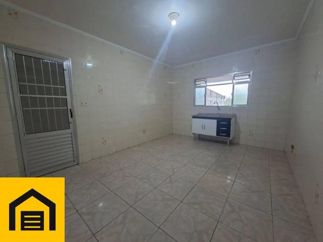 Casa / Sobrado para Locação em Mauá/SP Jardim Zaira 1 Quartos