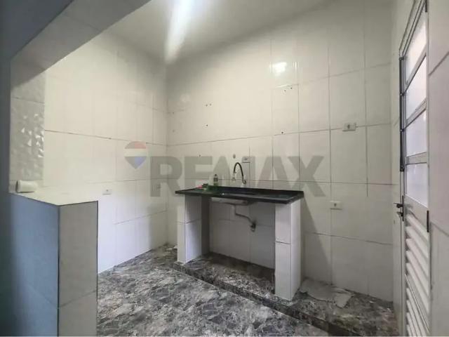 Casa / Sobrado para Locação em Mauá/SP Jardim Itapark Velho 2 Quartos