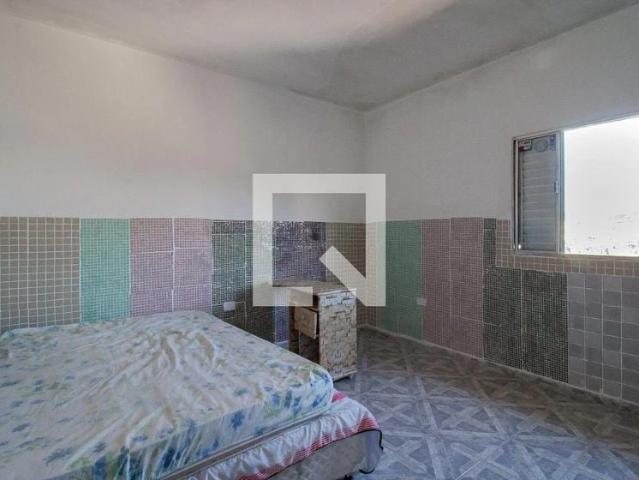 Casa / Sobrado para Locação em Mauá/SP Parque das Américas 1 Quartos