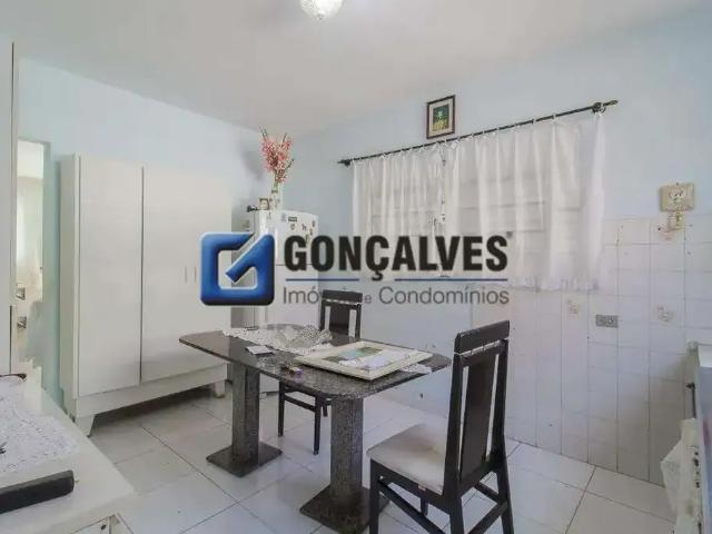 Casa / Sobrado para Locação em Mauá/SP Parque São Vicente 3 Quartos