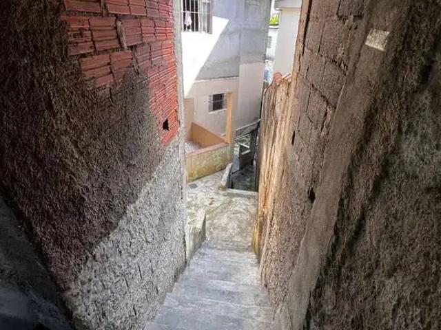 Casa / Sobrado para Locação em Mauá/SP RP7 Regiões de Planejamento 2 Quartos