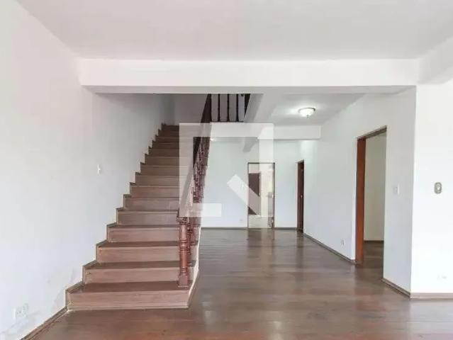 Casa / Sobrado para Locação em Mauá/SP Vila Bocaina 6 Quartos