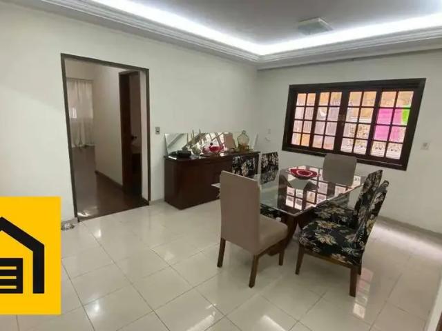 Casa / Sobrado para Locação em Mauá/SP Vila Dirce 4 Quartos