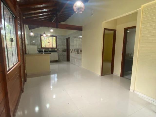Casa / Sobrado para Locação em Macaé/RJ Trapiche 2 Quartos