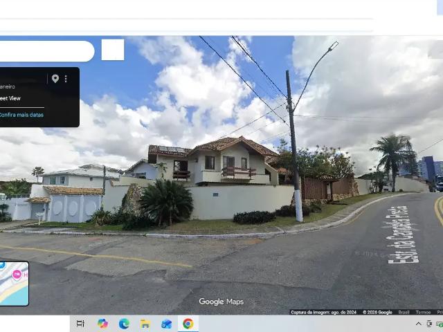 Casa / Sobrado para Locação em Macaé/RJ Cancela Preta 4 Quartos