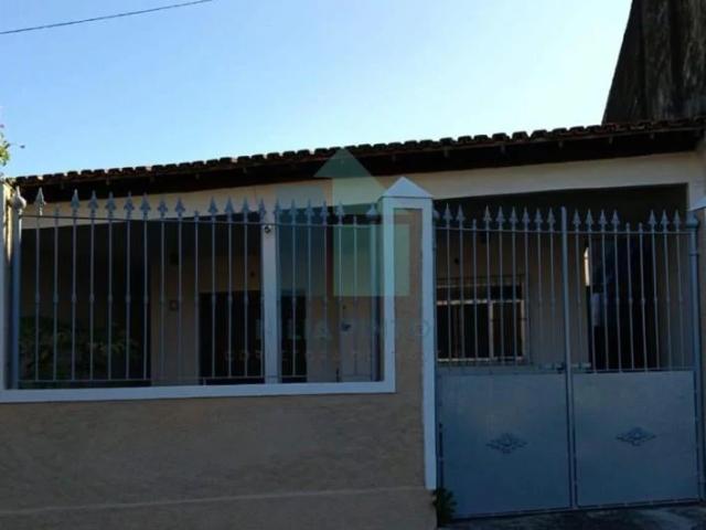Casa / Sobrado para Locação em Macaé/RJ Cajueiros 3 Quartos