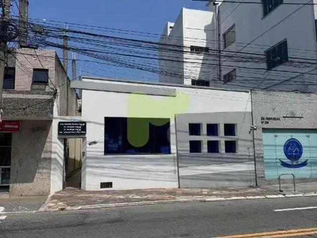 Casa / Sobrado para Locação em Macaé/RJ Centro