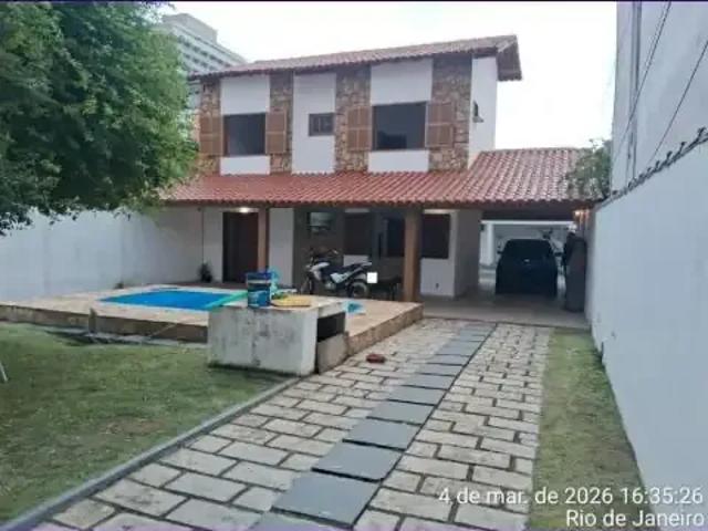 Casa / Sobrado para Locação em Macaé/RJ Centro 5 Quartos