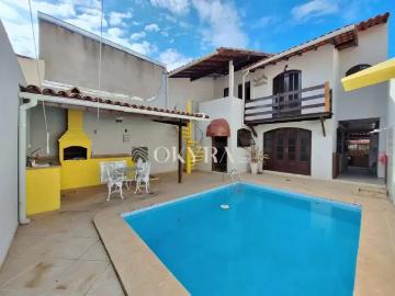 Casa / Sobrado para Locação em Macaé/RJ Costa do Sol 5 Quartos