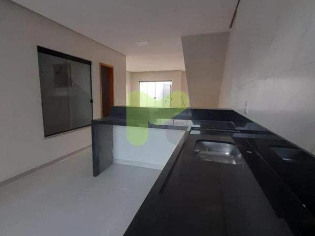 Casa / Sobrado para Locação em Macaé/RJ Jardim Guanabara 3 Quartos