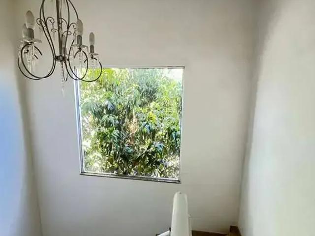 Casa / Sobrado para Locação em Macaé/RJ Lagoa 5 Quartos