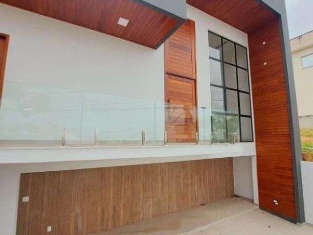 Casa / Sobrado para Locação em Macaé/RJ Lagoa 3 Quartos