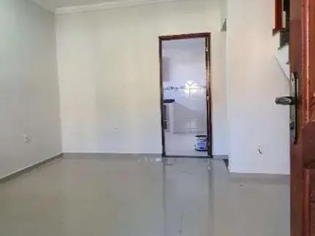 Casa / Sobrado para Locação em Macaé/RJ Riviera Fluminense 2 Quartos