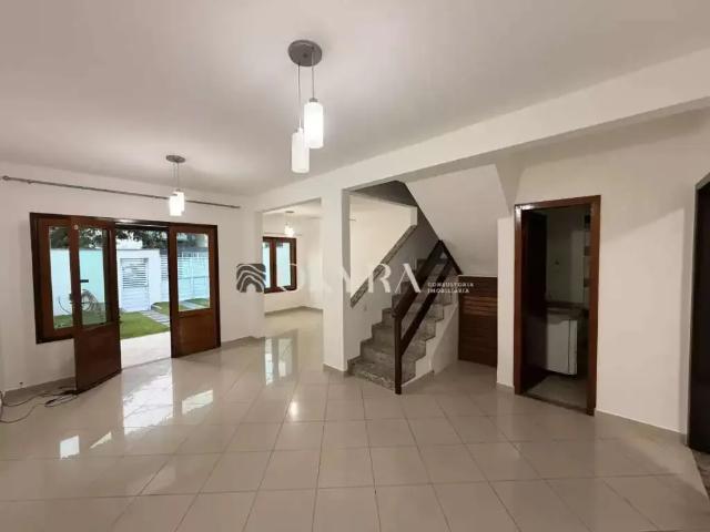 Casa / Sobrado para Locação em Macaé/RJ São Marcos 3 Quartos