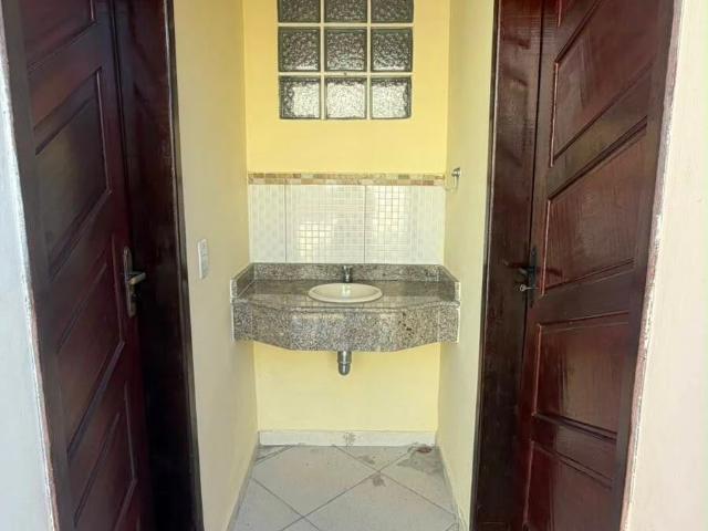 Casa / Sobrado para Locação em Macaé/RJ São Marcos 4 Quartos