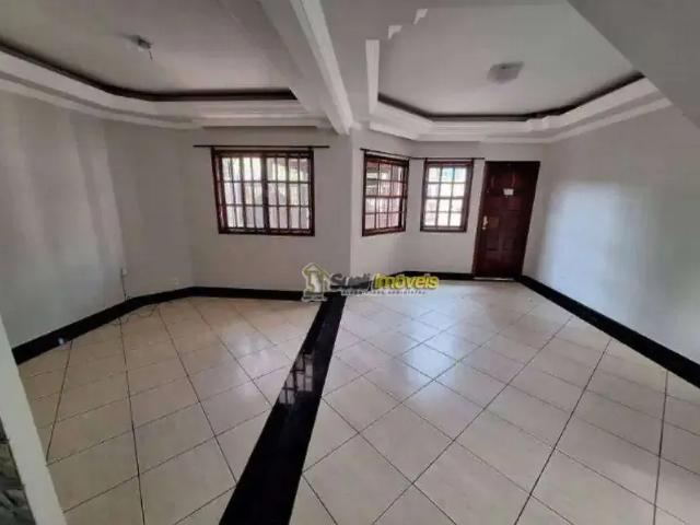 Casa / Sobrado para Locação em Macaé/RJ São Marcos 5 Quartos