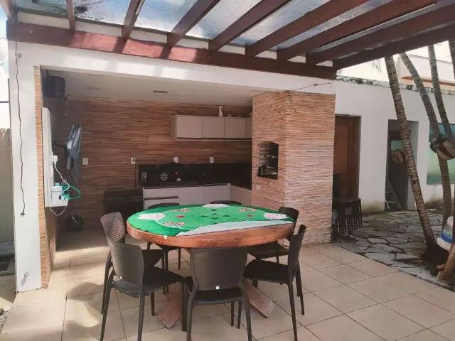 Casa / Sobrado para Locação em Maceió/AL Garça Torta 4 Quartos