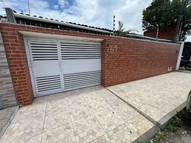 Casa / Sobrado para Locação em Maceió/AL Jatiúca 3 Quartos