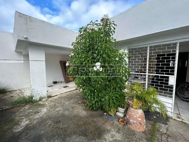 Casa / Sobrado para Locação em Maceió/AL Poço 5 Quartos