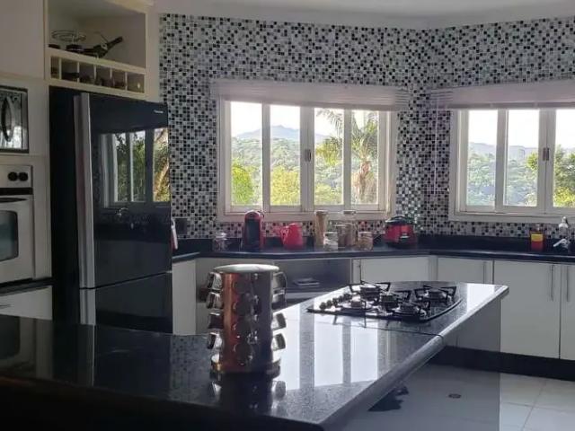 Casa / Sobrado para Locação em Mairiporã/SP Alpes de Mairiporã 4 Quartos