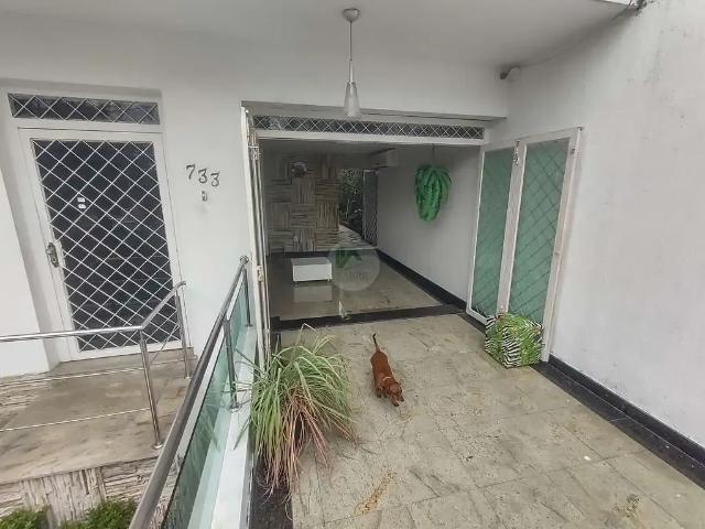 Casa / Sobrado para Locação em Manaus/AM Centro 4 Quartos