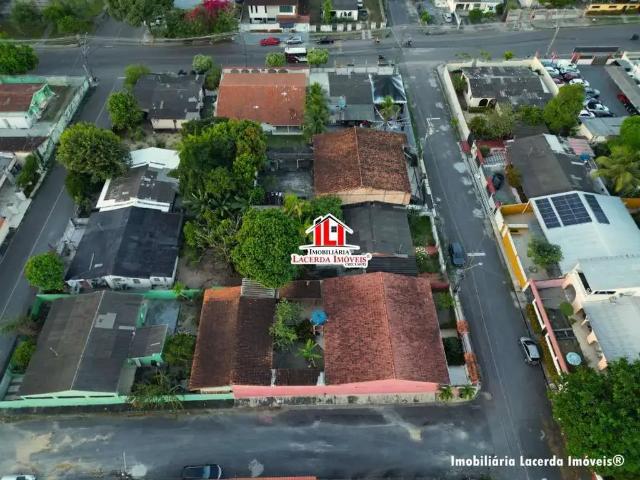 Casa / Sobrado para Locação em Manaus/AM Aleixo 3 Quartos