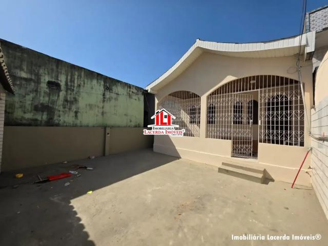 Casa / Sobrado para Locação em Manaus/AM Praça 14 de Janeiro 3 Quartos
