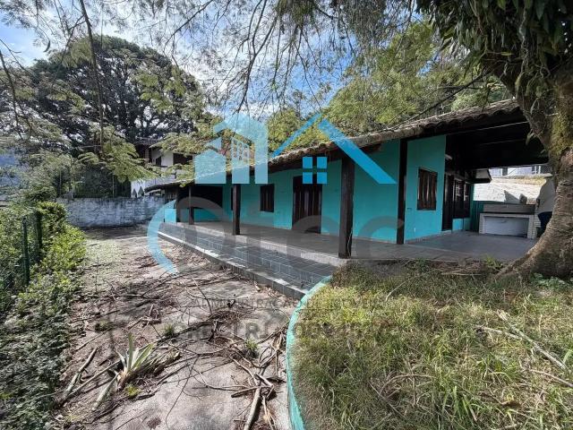 Casa / Sobrado para Locação em Mangaratiba/RJ Praia do Saco 4 Quartos