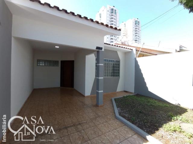 Casa / Sobrado para Locação em Maringá/PR Galeão 3 Quartos
