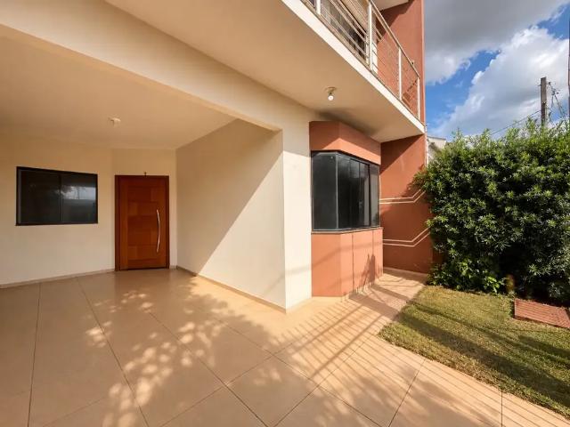 Casa / Sobrado para Locação em Maringá/PR Jardim Dias I 2 Quartos