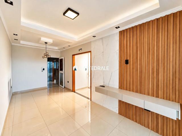 Casa / Sobrado para Locação em Maringá/PR Jardim Dias II 3 Quartos