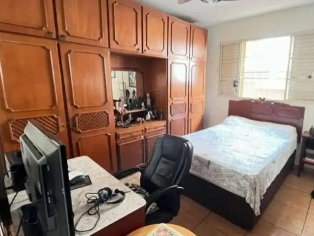Casa / Sobrado para Locação em Maringá/PR Jardim Novo Horizonte 4 Quartos