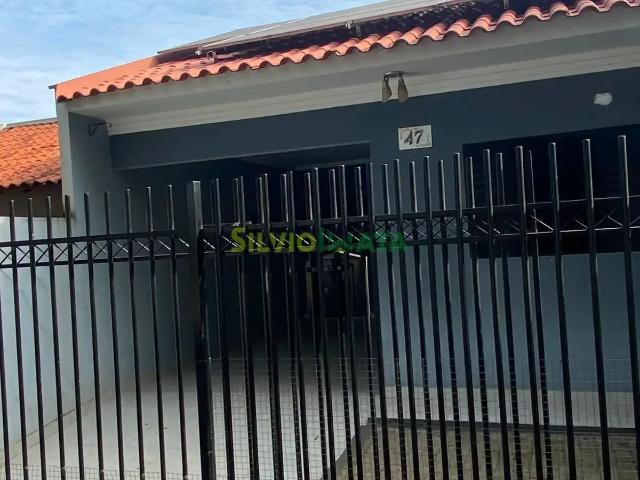 Casa / Sobrado para Locação em Maringá/PR Jardim São Clemente 3 Quartos