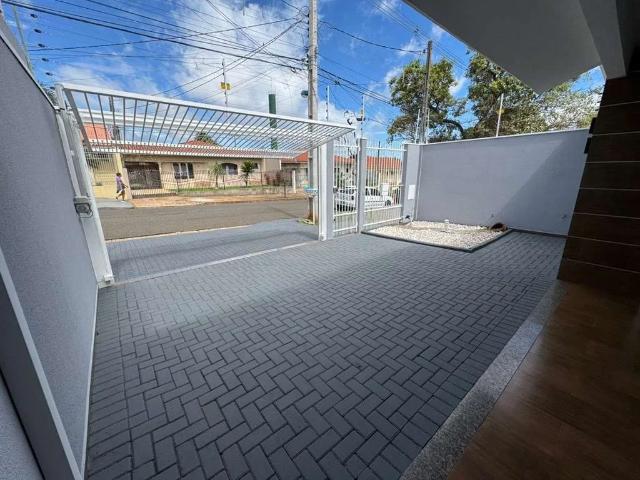 Casa / Sobrado para Locação em Maringá/PR Parque Residencial Quebec 3 Quartos