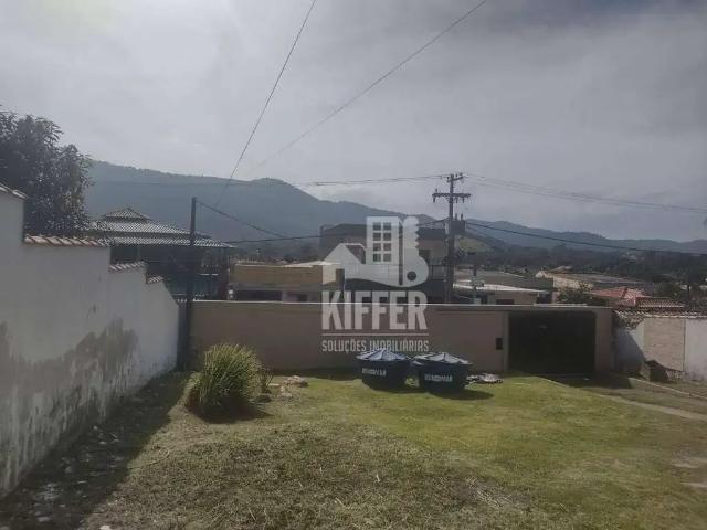 Casa / Sobrado para Locação em Maricá/RJ Itapeba 3 Quartos