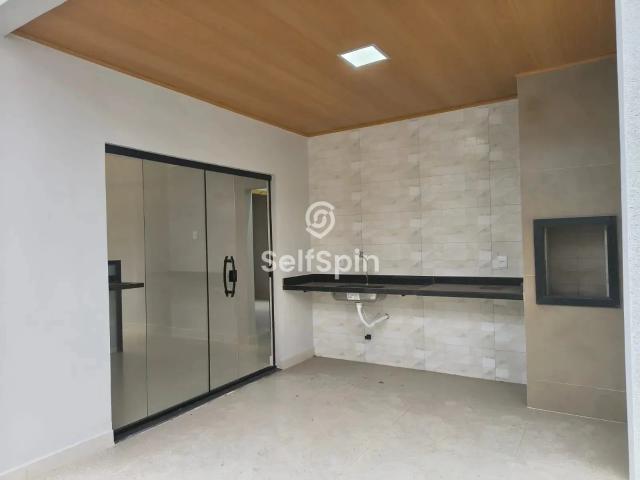 Casa / Sobrado para Locação em Maricá/RJ Praia de Itaipuaçu Itaipuaçu 3 Quartos