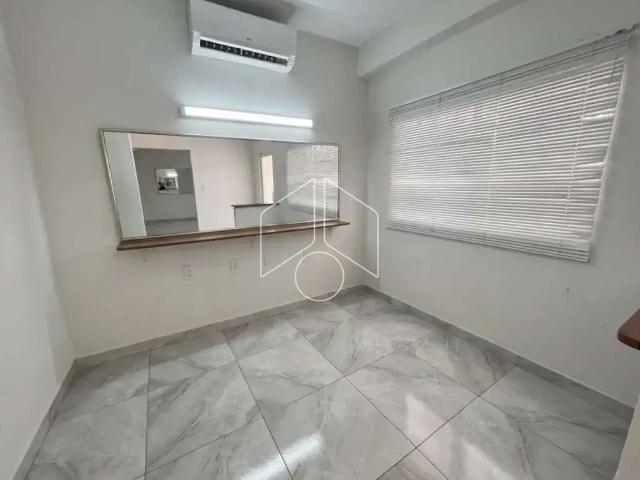 Casa / Sobrado para Locação em Marília/SP Núcleo Habitacional Cecap 5 Quartos