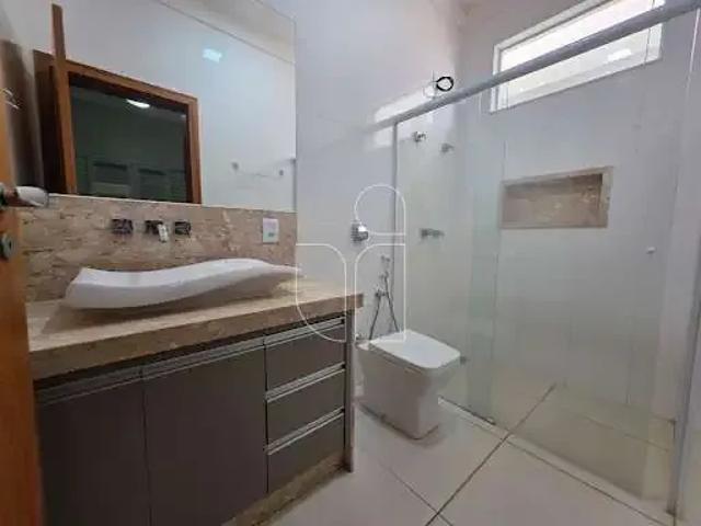 Casa / Sobrado para Locação em Marília/SP Distrito Industrial Luiz Toffoli Lácio 3 Quartos