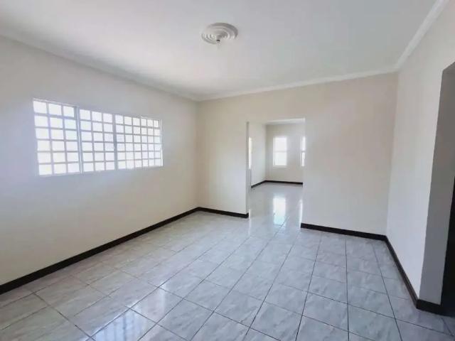 Casa / Sobrado para Locação em Marília/SP Fragata 3 Quartos