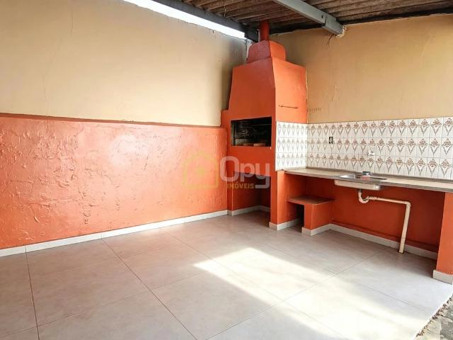 Casa / Sobrado para Locação em Marília/SP Fragata 4 Quartos