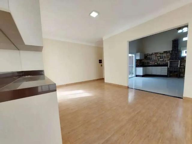 Casa / Sobrado para Locação em Marília/SP Jardim América 3 Quartos