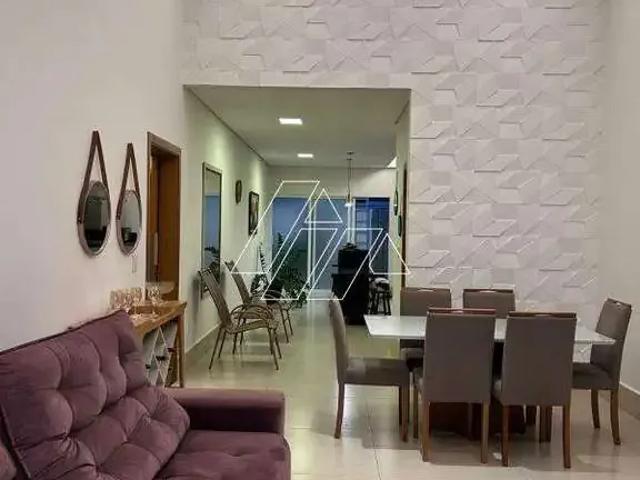 Casa / Sobrado para Locação em Marília/SP Jardim Flamingo 3 Quartos